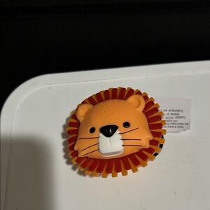 Lion pocketbacholder